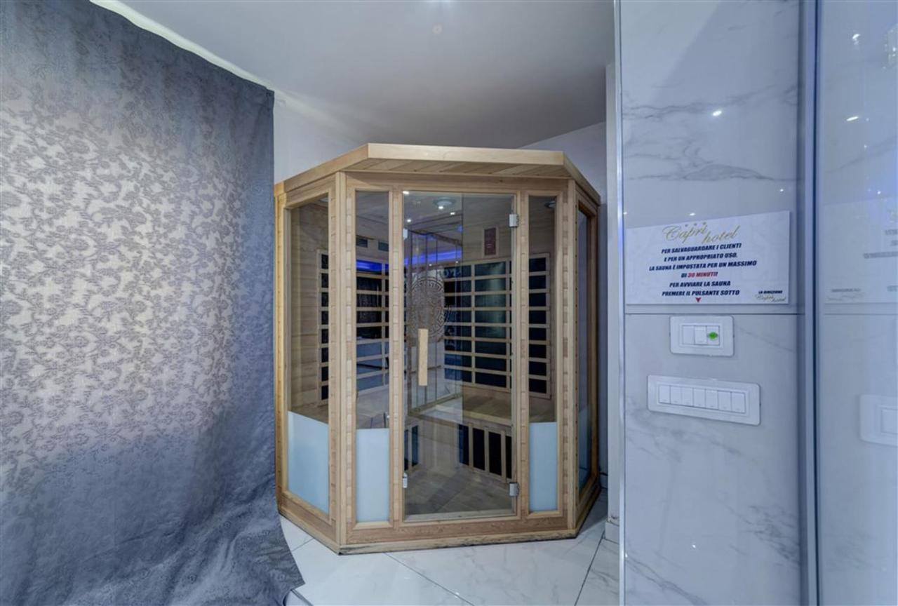 Capri Spa Hotel คาโซริอา ภายนอก รูปภาพ
